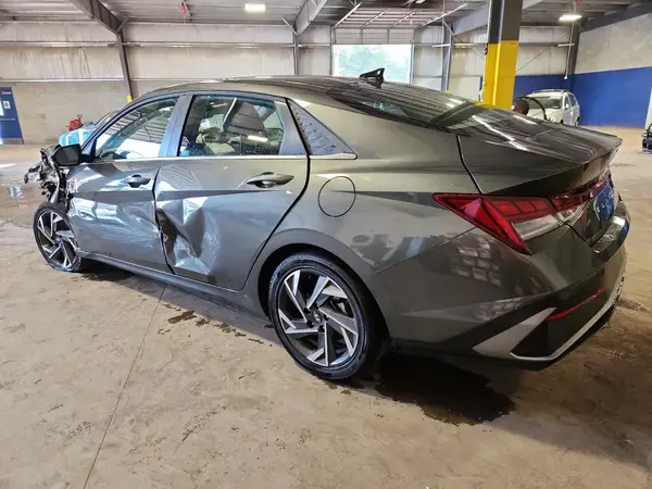 KMHLS4DG5SU983030 2025 HYUNDAI ELANTRA - Image 2