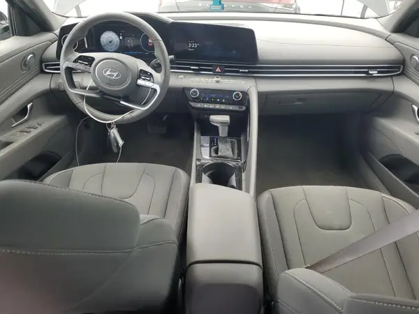 KMHLS4DG5SU986669 2025 HYUNDAI ELANTRA - Image 8