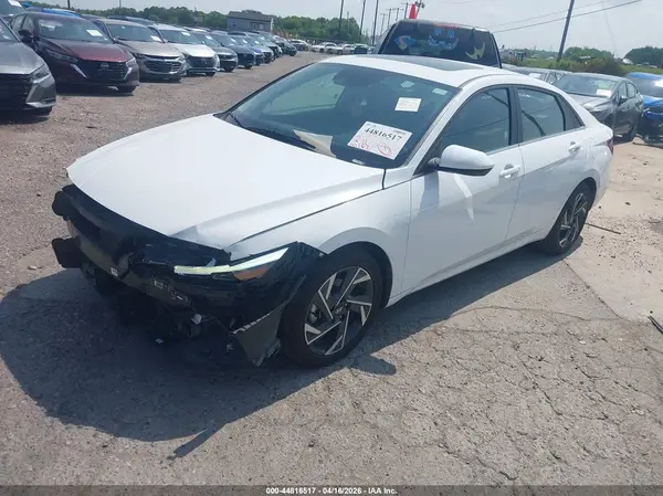 KMHLS4DG5SU993329 2025 HYUNDAI ELANTRA - Image 2