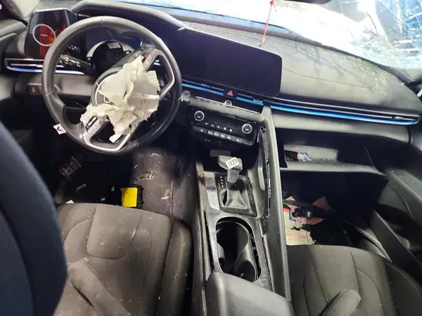 KMHLS4DG6RU643587 2024 HYUNDAI ELANTRA - Image 8