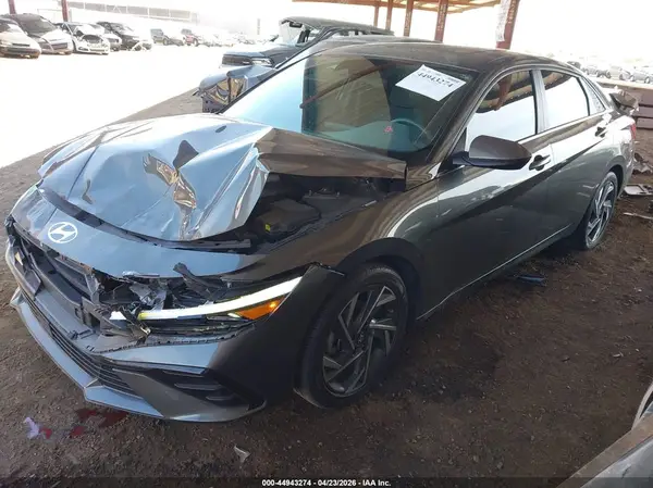 KMHLS4DG6RU657988 2024 HYUNDAI ELANTRA - Image 2