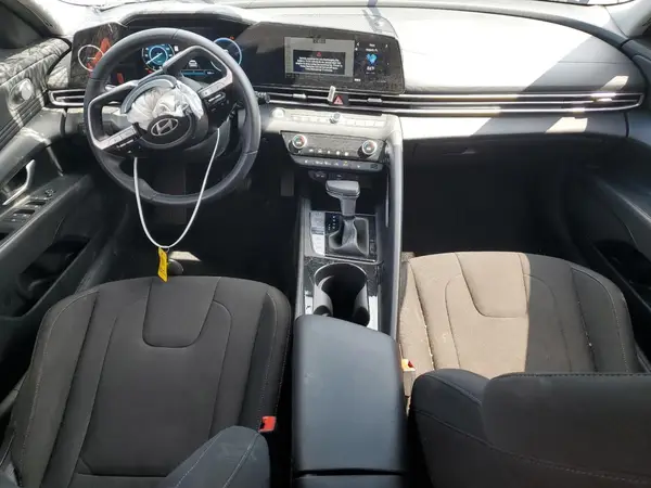 KMHLS4DG6RU704405 2024 HYUNDAI ELANTRA - Image 8