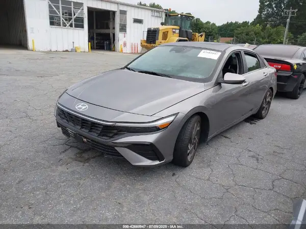 KMHLS4DG6RU731054 2024 HYUNDAI ELANTRA - Image 2