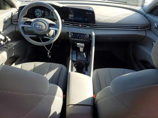 KMHLS4DG6RU770114 2024 HYUNDAI ELANTRA - Image 8