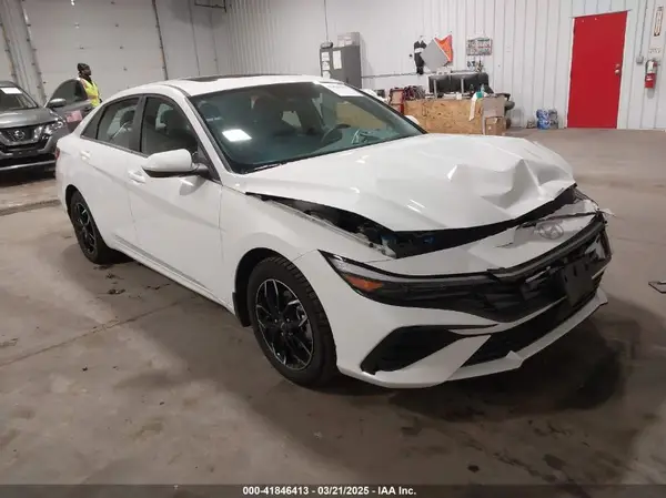 KMHLS4DG6RU770355 2024 HYUNDAI ELANTRA - Image 1