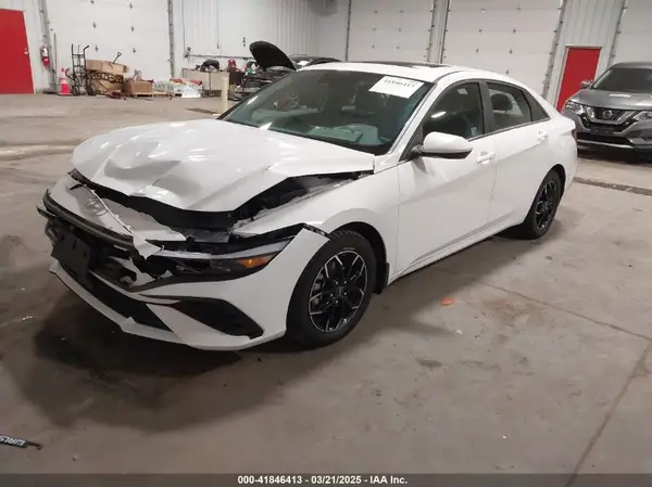 KMHLS4DG6RU770355 2024 HYUNDAI ELANTRA - Image 2