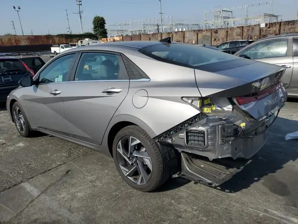 KMHLS4DG6RU793893 2024 HYUNDAI ELANTRA - Image 2