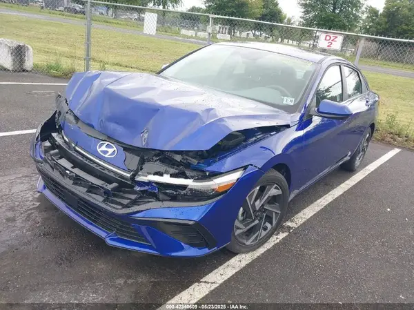 KMHLS4DG6RU812409 2024 HYUNDAI ELANTRA - Image 2