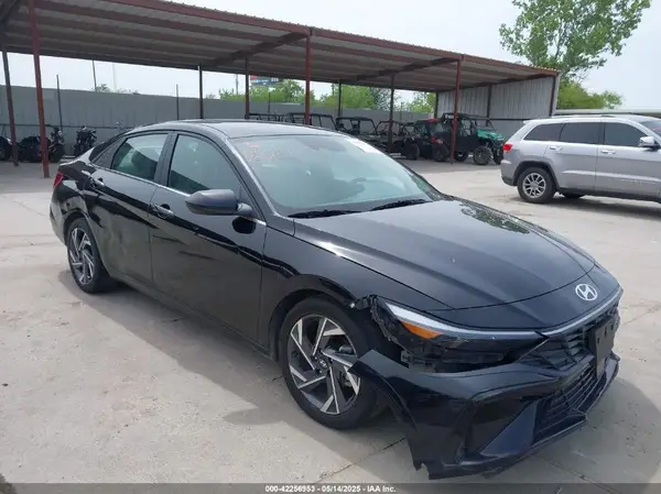 KMHLS4DG6RU825306 2024 HYUNDAI ELANTRA - Image 1