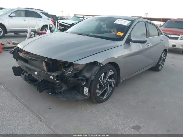 KMHLS4DG6RU829405 2024 HYUNDAI ELANTRA - Image 2