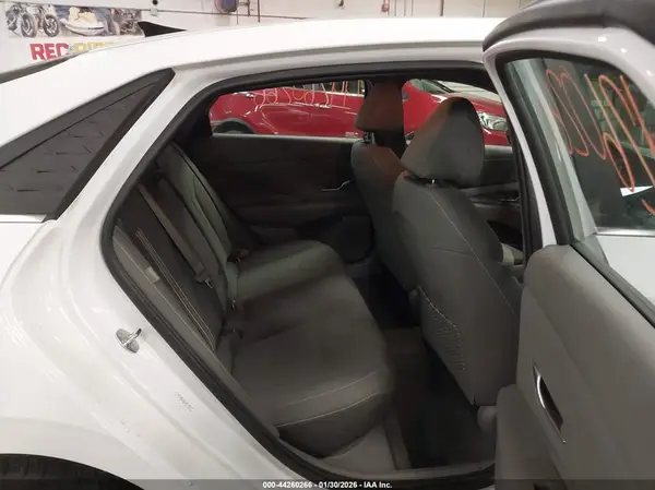 KMHLS4DG6RU830182 2024 HYUNDAI ELANTRA - Image 8