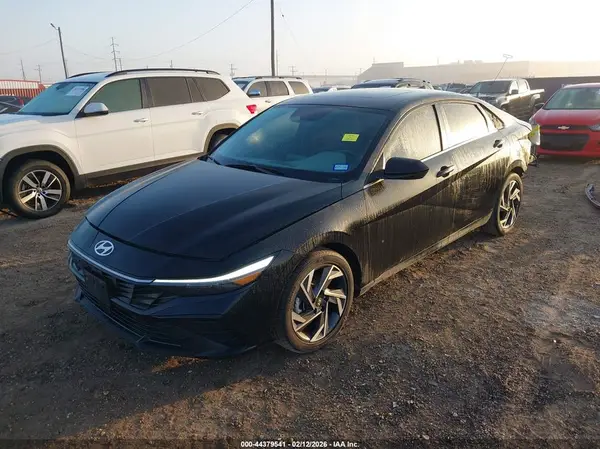 KMHLS4DG6RU837441 2024 HYUNDAI ELANTRA - Image 2