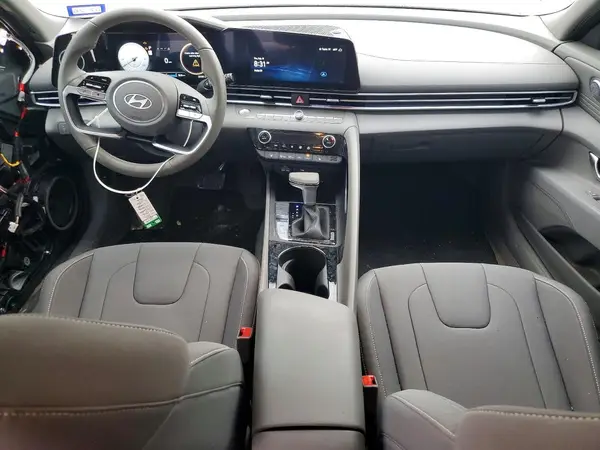 KMHLS4DG6RU838010 2024 HYUNDAI ELANTRA - Image 8