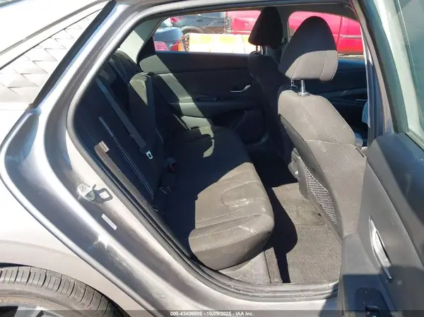 KMHLS4DG6RU844373 2024 HYUNDAI ELANTRA - Image 8