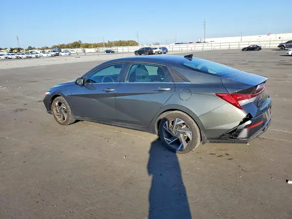 KMHLS4DG6SU002218 2025 HYUNDAI ELANTRA - Image 2