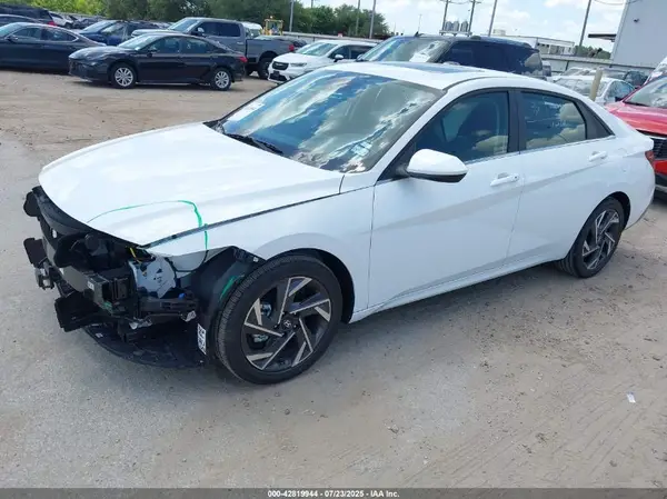 KMHLS4DG6SU029676 2025 HYUNDAI ELANTRA - Image 2