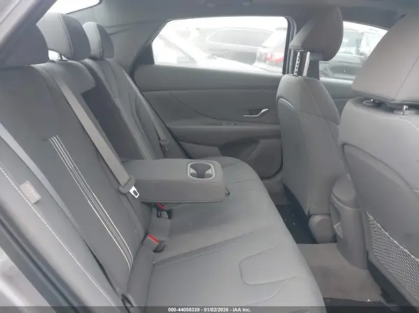 KMHLS4DG6SU852673 2025 HYUNDAI ELANTRA - Image 8