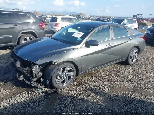 KMHLS4DG6SU873023 2025 HYUNDAI ELANTRA - Image 2