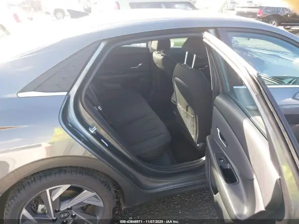KMHLS4DG6SU873023 2025 HYUNDAI ELANTRA - Image 8
