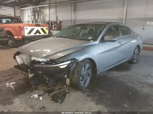 KMHLS4DG6SU878027 2025 HYUNDAI ELANTRA - Image 2