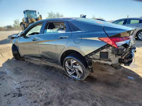 KMHLS4DG6SU880618 2025 HYUNDAI ELANTRA - Image 2