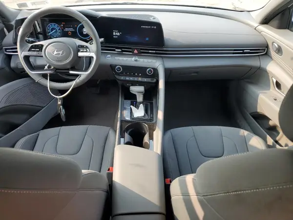 KMHLS4DG6SU894275 2025 HYUNDAI ELANTRA - Image 8