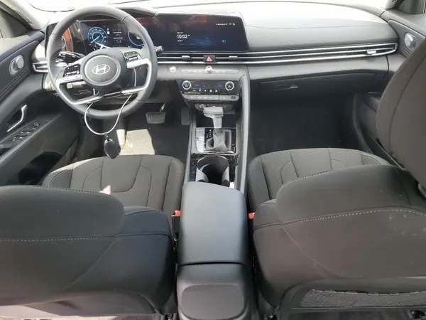 KMHLS4DG6SU899170 2025 HYUNDAI ELANTRA - Image 8