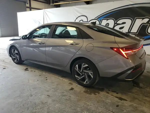 KMHLS4DG6SU903380 2025 HYUNDAI ELANTRA - Image 2