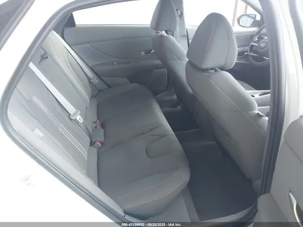 KMHLS4DG6SU905114 2025 HYUNDAI ELANTRA - Image 8