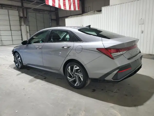 KMHLS4DG6SU936024 2025 HYUNDAI ELANTRA - Image 2