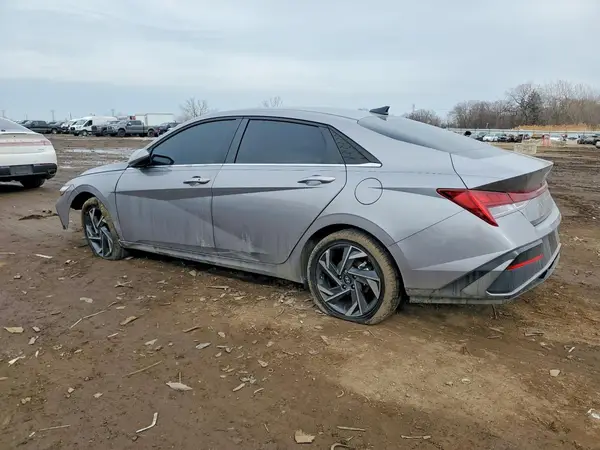KMHLS4DG6SU936721 2025 HYUNDAI ELANTRA - Image 2