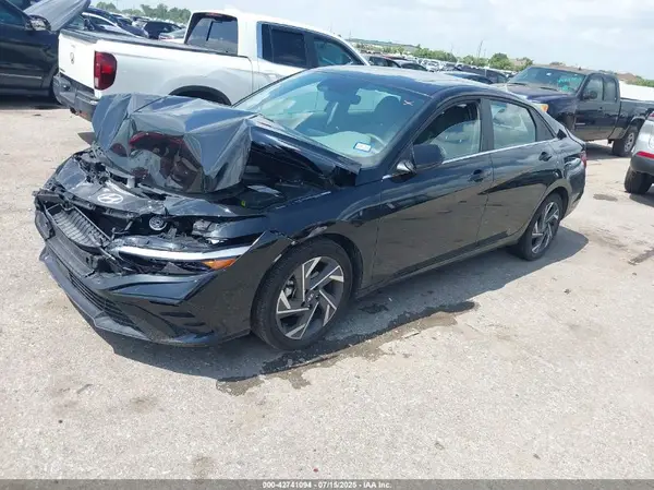 KMHLS4DG6SU942468 2025 HYUNDAI ELANTRA - Image 2