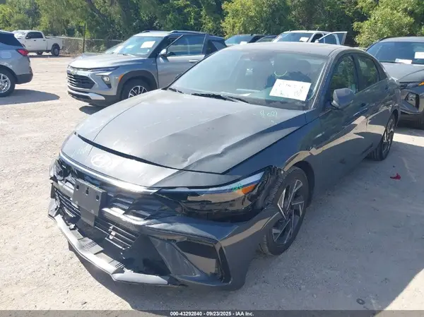 KMHLS4DG6SU946410 2025 HYUNDAI ELANTRA - Image 2