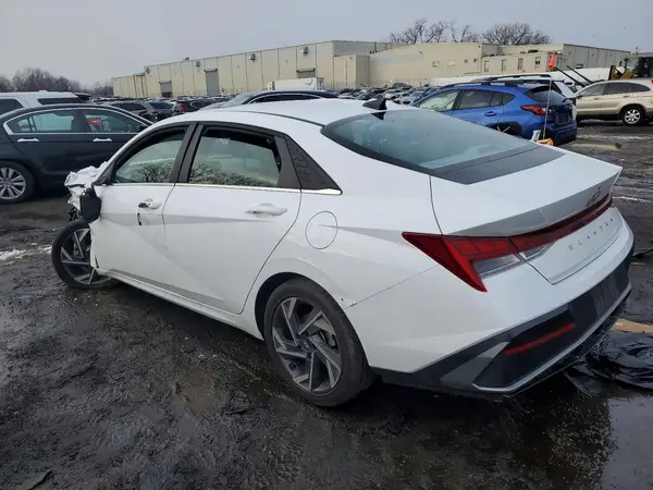 KMHLS4DG6SU949789 2025 HYUNDAI ELANTRA - Image 2