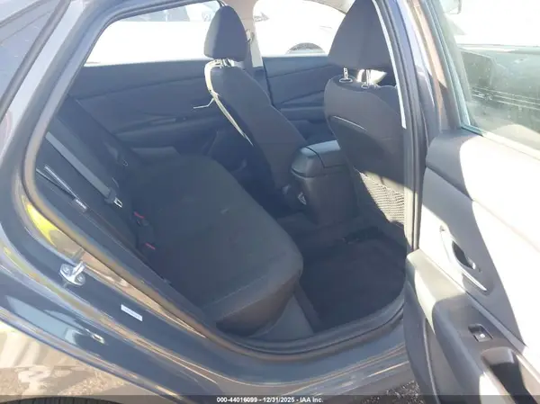 KMHLS4DG6SU952238 2025 HYUNDAI ELANTRA - Image 8