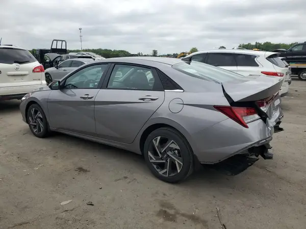 KMHLS4DG6SU972182 2025 HYUNDAI ELANTRA - Image 2