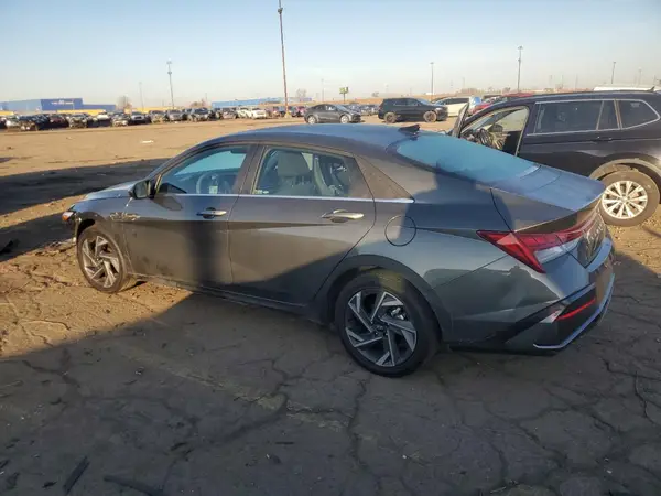 KMHLS4DG6SU989886 2025 HYUNDAI ELANTRA - Image 2
