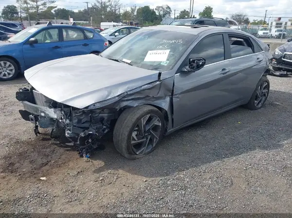 KMHLS4DG7RU643596 2024 HYUNDAI ELANTRA - Image 2