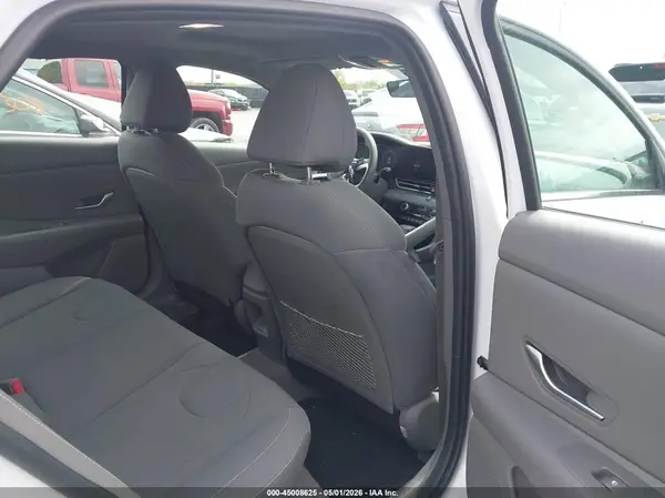 KMHLS4DG7RU647003 2024 HYUNDAI ELANTRA - Image 8
