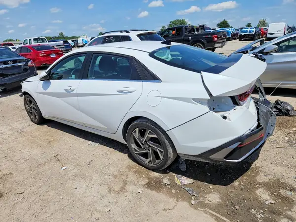 KMHLS4DG7RU655649 2024 HYUNDAI ELANTRA - Image 2