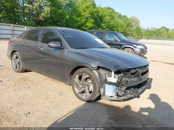 KMHLS4DG7RU670992 2024 HYUNDAI ELANTRA - Image 1