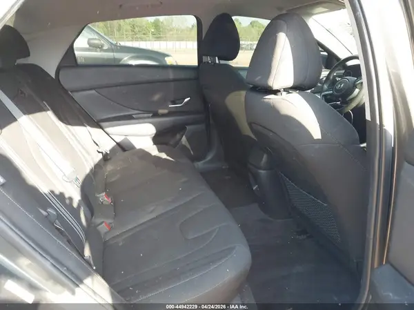 KMHLS4DG7RU670992 2024 HYUNDAI ELANTRA - Image 8