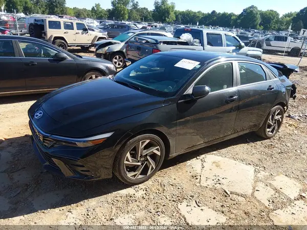 KMHLS4DG7RU672452 2024 HYUNDAI ELANTRA - Image 2