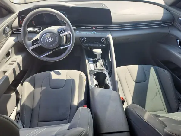 KMHLS4DG7RU700606 2024 HYUNDAI ELANTRA - Image 8