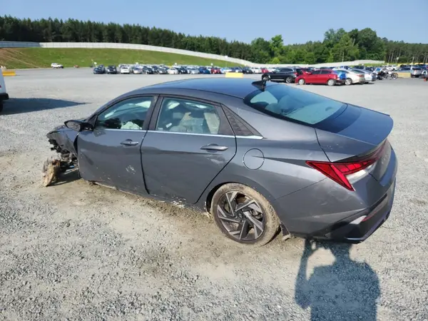 KMHLS4DG7RU711721 2024 HYUNDAI ELANTRA - Image 2