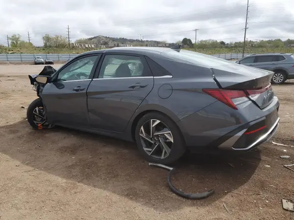 KMHLS4DG7RU717440 2024 HYUNDAI ELANTRA - Image 2