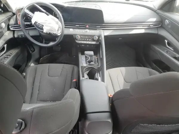 KMHLS4DG7RU717440 2024 HYUNDAI ELANTRA - Image 8