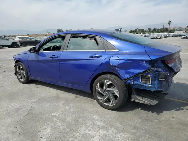 KMHLS4DG7RU718104 2024 HYUNDAI ELANTRA - Image 2
