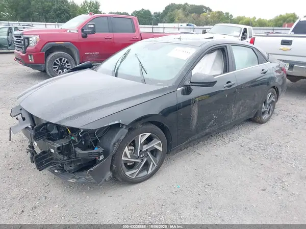 KMHLS4DG7RU718314 2024 HYUNDAI ELANTRA - Image 2