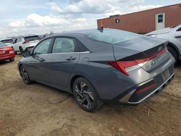 KMHLS4DG7RU718636 2024 HYUNDAI ELANTRA - Image 2